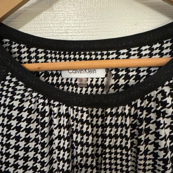 3/4 Sleeve Faux Wrap Keyhole Neck Dress - Picture 2 of 7